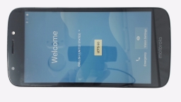 Motorola Moto E5 Play XT1921-3 (Gray 16GB 2GB) T-Mobile SCRATCHED GLAS
