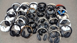 Lot of 40 Beats Studio 3 Headphones with Various Problems