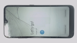 Samsung Galaxy A01 SM-S111DL (Black 16GB 2GB) Tracfone CRACKED/SCRATCHED