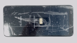 Motorola G Pure XT2163-4 Cellphone (Blue 32GB 3GB) Boost Mobile CRACKED