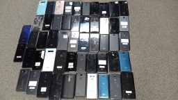 Lot of 52 Non-Working LG Smartphones Mixed Models for Parts