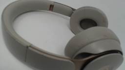 Beats Solo Pro Wireless On-Ear Bluetooth Headphones Desert Sand A1881 Working