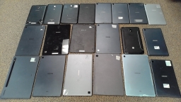 Lot of 20 Non-Working Samsung Galaxy Tablets for Parts
