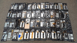 Lot of 52 Samsung Galaxy Cell phones WITHOUT Main Board for Parts
