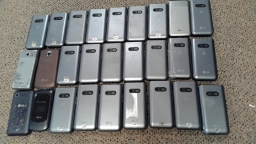 Lot of 27 Untested Classic LG Flip Phones