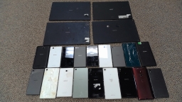 Lot of 18 Non-Working Sony Smartphones and 4 Sony Tablets for Parts