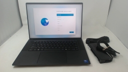Dell Precision 5690 Ultra 7 165H 32GB 256SSD 1200p 11Pro Nvidia RTX2000ADA 8G