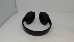 Beats Studio 3 Wireless Headphones Matte Black-FLAKING EARPADS