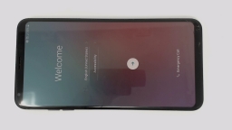 LG V35 ThinQ V350AWM (Black 64GB) AT&T CRACKED GLAS/REAR