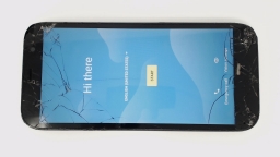 Blu View 2 B131DL Cellphone (Black 32GB) Tracfone CRACKED GLAS