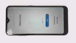 Samsung Galaxy A01 SM-A015V (Black 16GB 2GB) Verizon Prepaid CRACKED GLAS