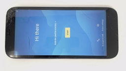 Blu View 2 B131DL Cellphone (Black 32GB) Tracfone CRACKED GLAS