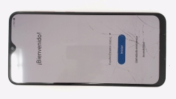 Samsung Galaxy A20 SM-A205G (Red 32GB 3GB) Unknown Carrier CRACKED GLAS/CAM