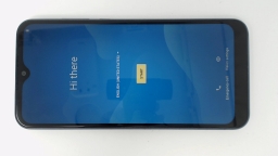 Motorola Moto E 7th Gen XT2052-1 (Blue 32GB 2GB) Unknown Carrier SCRATCHED