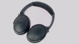 Bose QC 35 II Series 2 Wireless Headphones Black NO EAR PADS