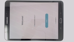 Samsung Galaxy Tab S2 SM-T710 8" Tablet (Black 32GB 3GB) WiFi SCRATCHED