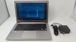 ASUS UX303U i7-6500U 2.5GHz 8Gb 256Gb SSD 1080P Display 10Home - German KB