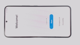 Samsung Galaxy S22 5G SM-S901U1 Cellphone (Black 128GB 8GB) Unlocked