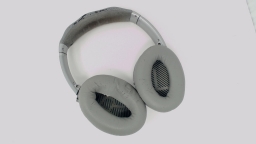 Bose QC 35 II Series 2 Wireless Headphones Silver WORN PADS