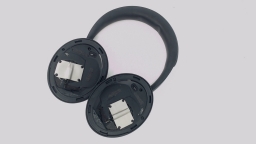 Bose Bluetooth Headphones NC700 (Black) NO PADS/DEFECTIVE