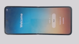 Samsung Galaxy Z Flip3 SM-F711U (Purple 128GB 8GB) T-Mobile WORN REAR+HINGE