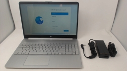 HP Laptop 15-ef1040NR AMD Athlon Gold 3150U 2.4GHz 4Gb 256Gb SSD 768P Display