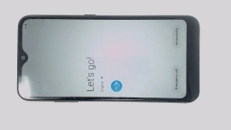 Samsung Galaxy A01 SM-S111DL (Black 16GB 2GB) Tracfone CHIPPED/RESIDUE