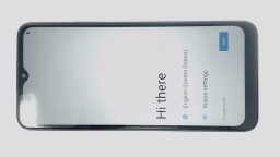 Celero SC 5G SN339D Cellphone (Black 64GB 3GB) Boost SCRATCHED