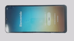 Samsung Galaxy A06 SM-A065M/DS (White 128GB 4GB) Unknown Carrier CRACKED