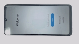 Samsung Galaxy A06 SM-A065F/DS (Black 64GB 4GB) Unknown Carrier CRACKED