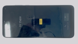 Motorola G Pure XT2163DL Cellphone (Blue 32GB 3GB) Tracfone SCRATCHED