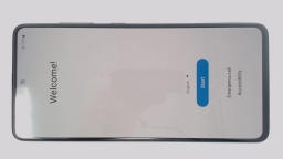 Samsung Galaxy A51 SM-A515U Cellphone (Black 128GB 4GB) Verizon CRACKED CAM