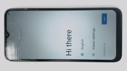 Blu G35 Cellphone (Gray 32GB 3GB) Unknown Carrier DualSIM CRACKED