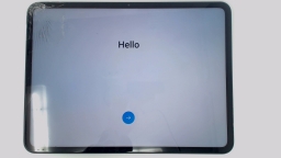 OnePlus Pad OPD2203 11.6" Tablet (Green 128GB 8GB) WiFi CRACKED