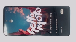 Motorola Moto G (2025) XT2513-2 (Gray 128GB 4GB) Cricket DualSIM CRACKED