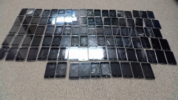 Lot of 100 2nd and 3rd Generation iPod Touch 8GB, 16GB,32GB, 64GB Untested