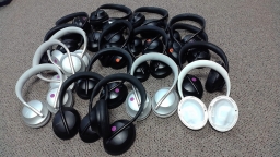 Lot of 19 Bose NC700 700 Headphones with Various Problems
