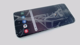 Samsung Galaxy S8+ SM-G955U Cellphone (Silver 64GB) T-Mobile CRACKED