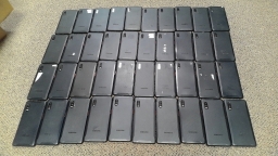 Lot of 40 Non-Working Samsung Galaxy Xcover Pro SM-G715 Cell Phones for Parts