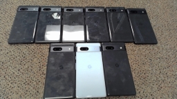 Lot of 9 Non-Working Google Pixel 7A Lynx Cell Phones for Parts