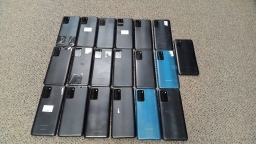 Lot of 19 Samsung Galaxy A035 A037U S135DL Cell Phones with Damaged LCD