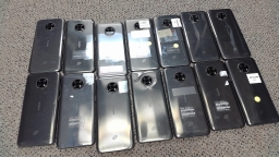 Lot of 14 Non-Working Nokia G300 N1374DL Cell Phones for Parts