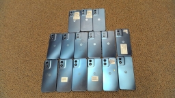 Lot of 15 Non-Working Motorola Moto G Play 2024 XT2413 Cell phones for Parts