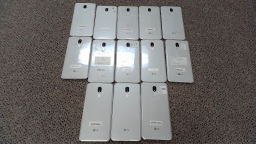 Lot 13 Non-Working LG Stylo 5 LM-Q720 Cell Phones For Parts