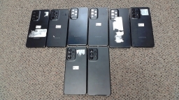 Lot of 8 Non-Working Samsung Galaxy A53 5G SM-A536 Cell Phones for Parts
