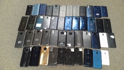 Lot of 46 Non-Working Nokia Cell Phones Smartphones for Parts