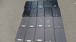 Lot of 20 Non-Working Samsung 8 Inch 8" Tablets T307U for Parts 