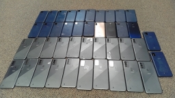 Lot of 42 Untested Generic Cell Phone Smartphones sold AS-IS for Parts