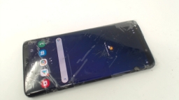 Samsung Galaxy S9 SM-G960U Cellphone (Black 64GB) Verizon CRACKED