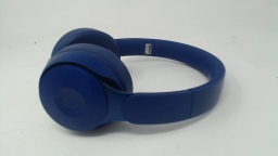 Beats Solo Pro A1881 Wireless Headphones - Blue - Won't Connect